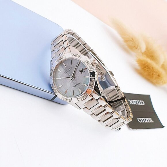 New Citizen Silver Princess 28mm Watch! BEAUTIFUL! main image 6